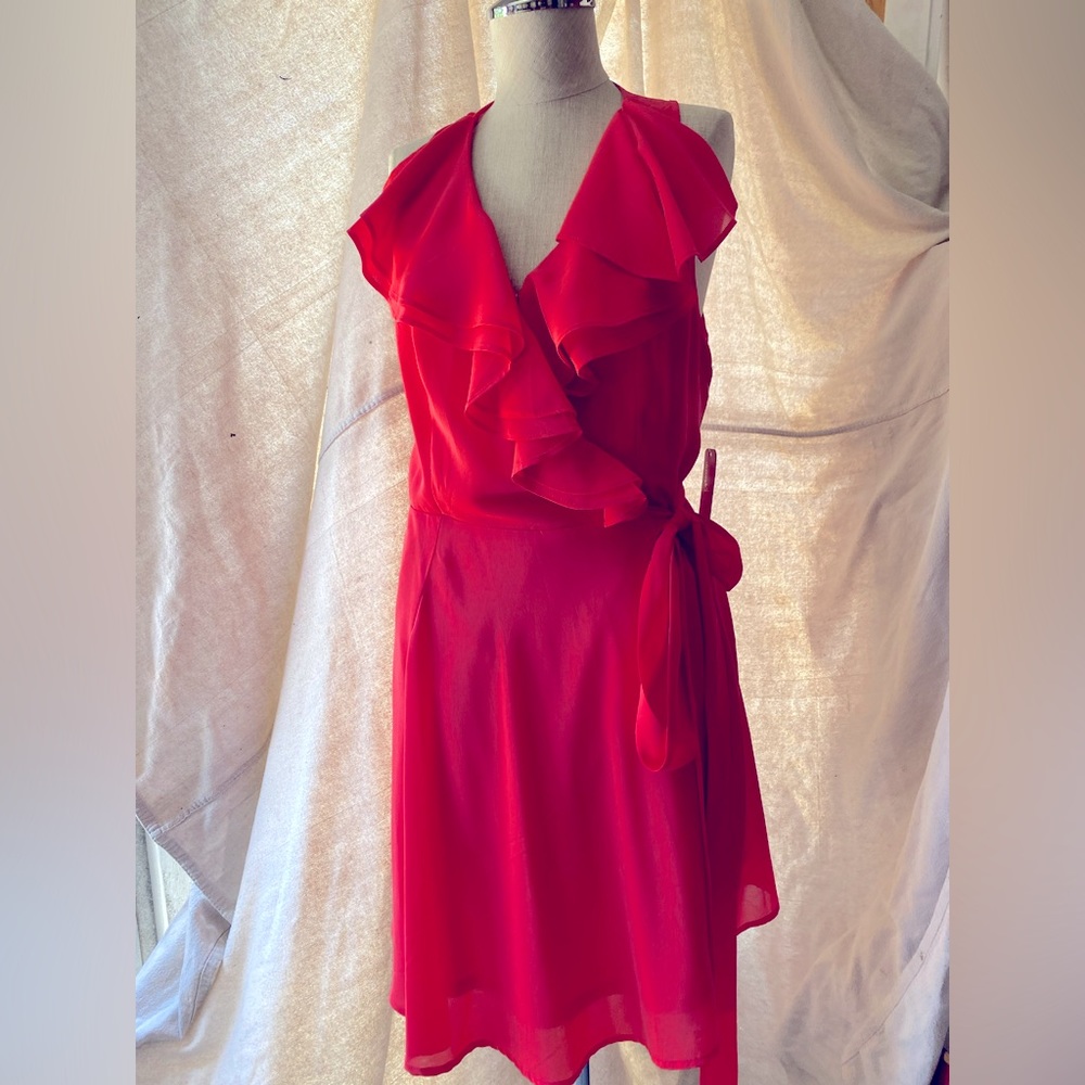 Charming Charlie Women’s Coral Floral Wrap Dress Size Large